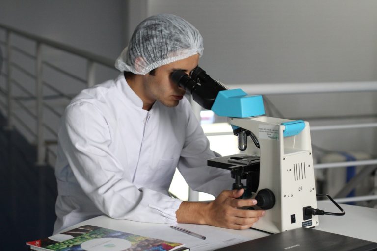 Qual a importância do atestado de saúde ocupacional?